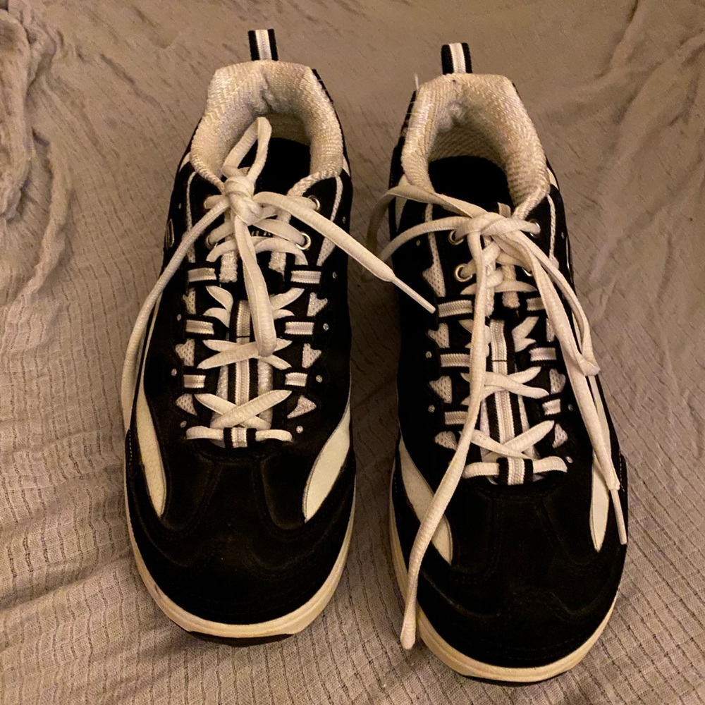 Skechers shape ups tennis shoes